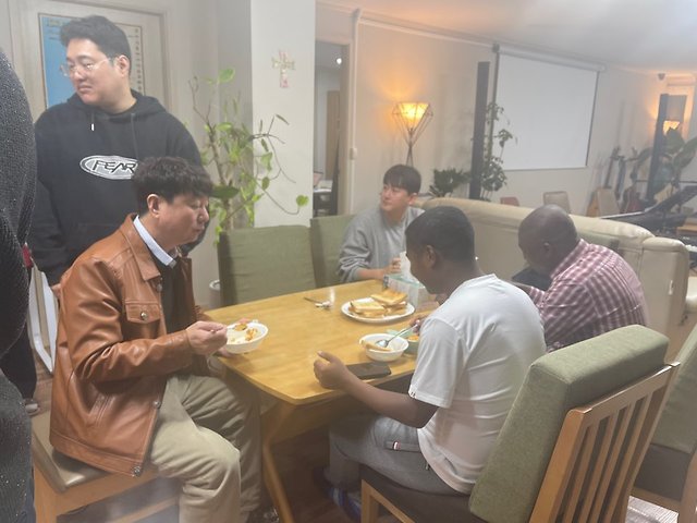 강화 예수마을에서 아시아 신학교 리더들과 나눈 탕탕스쿨