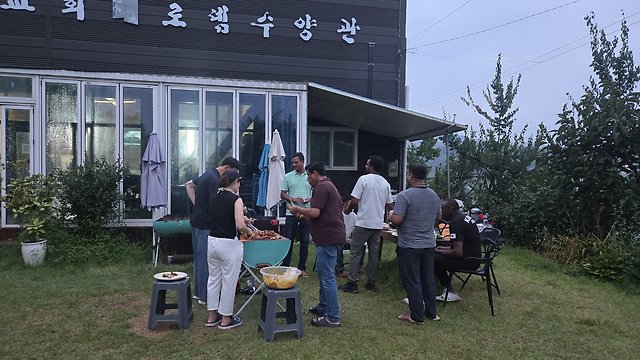 영흥도 로뎀수양관 — 파키스탄 공동체와 말씀 나눔